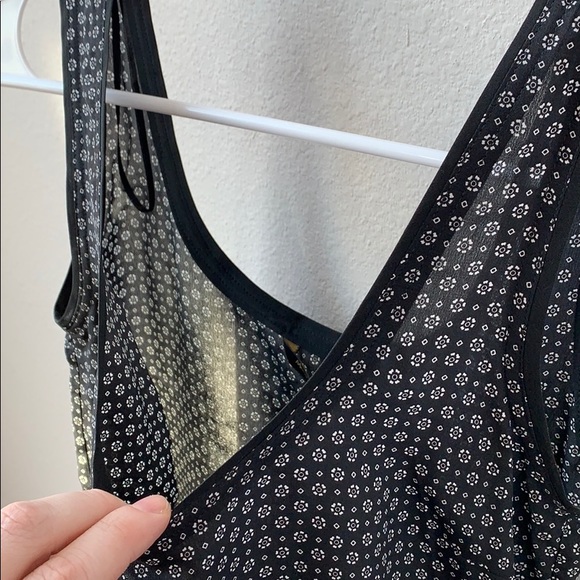 Cute Flower Print Blouse - Picture 3 of 3